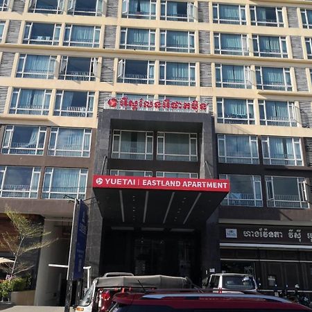 Eastland Hotel & Apartment Phnom Penh Luaran gambar