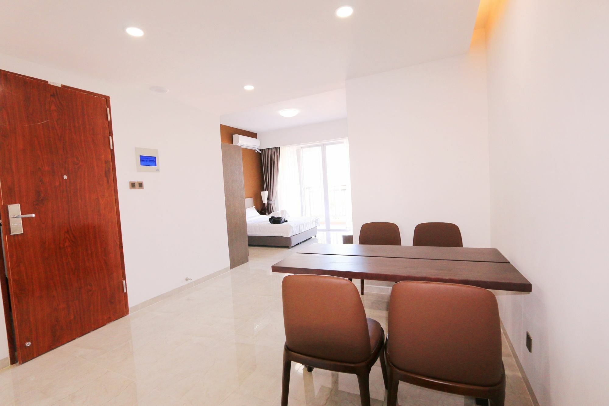 Eastland Hotel & Apartment Phnom Penh Luaran gambar