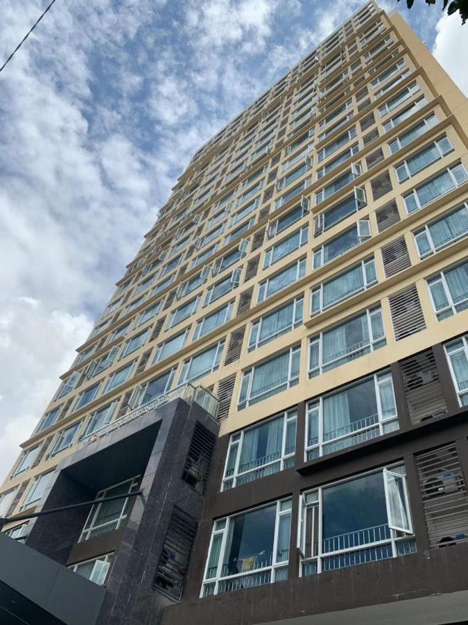 Eastland Hotel & Apartment Phnom Penh Luaran gambar